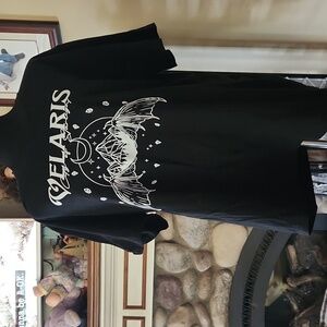 🔴Graphic Tees Velaris City of Starlight tee